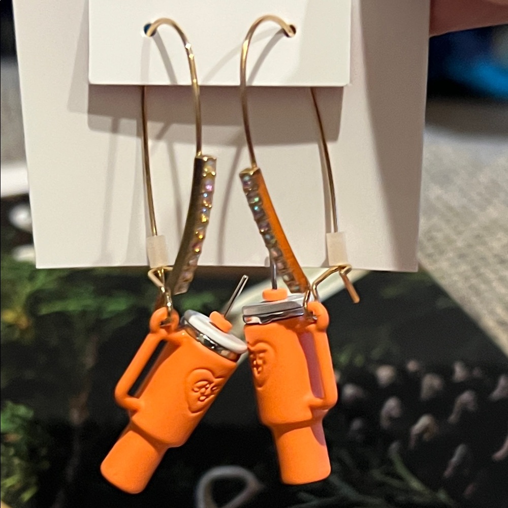 Betsey Johnson Orange Tumbler Style Dangle Earrings - Picture 4 of 4